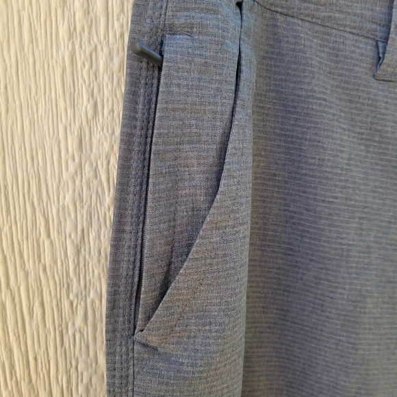 Hang Ten Hybrid Shorts - Picture 7 of 8